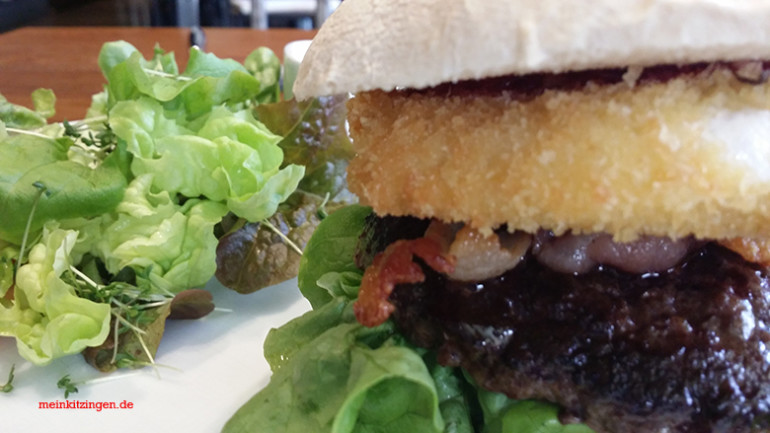 Almburger im km283 mit Camembert
