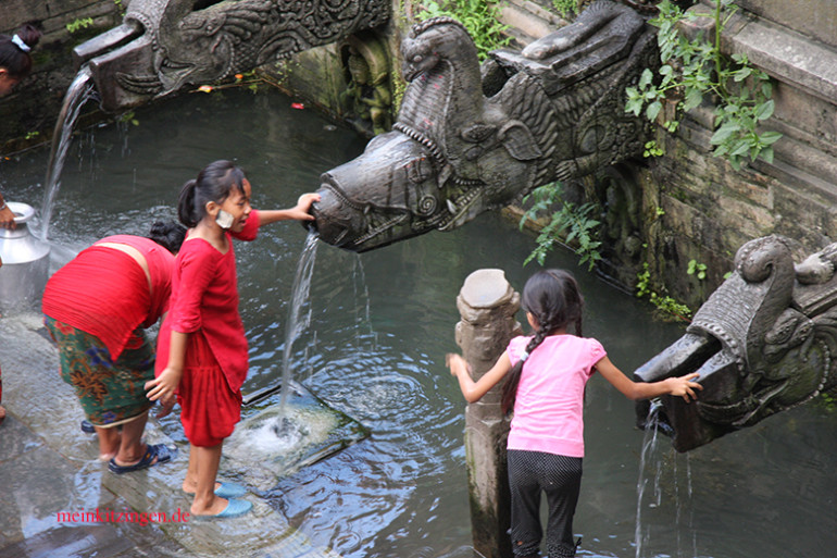 Öffentlicher Brunnen in Baktapur